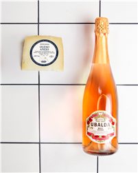 La traducción de "Zamorano y Cava" al alemán es "Zamorano und Cava". Si necesitas más contexto o ayuda con otra traducción, házmelo saber.