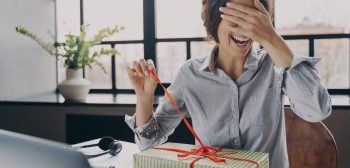The 6 worst Christmas gifts to receive at work
