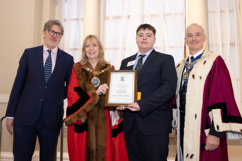 2026 winner of the Needlemakers' City & Guild Award, Dylan Coulson from Hartlepool College of Education, with his tutor, Lady Mayor and Master Nick Macrae