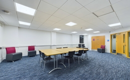 Photograph of Meeting Room 2, Redditch Library