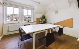 Photograph of Meeting Room S5, Newton Abbot Library