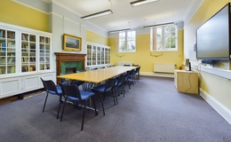 Photograph of Meeting Room 1, Malvern Library
