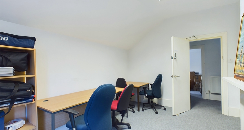 Small Meeting Room (staff room) gallery image 0