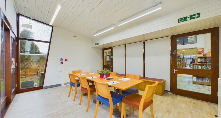 Meeting Room (IC) gallery image 1