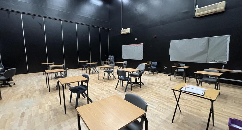 Studio - Drama gallery image 0