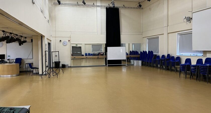 Hall - Performance gallery image 0