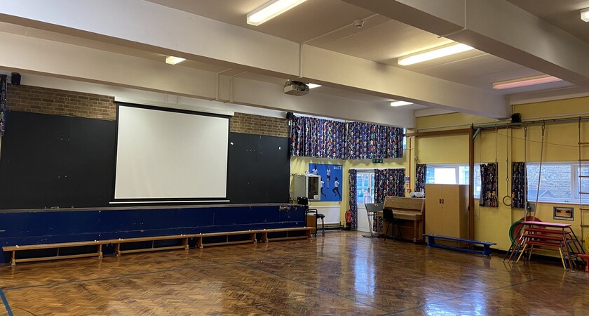 Hall - Main - KS1 gallery image 0