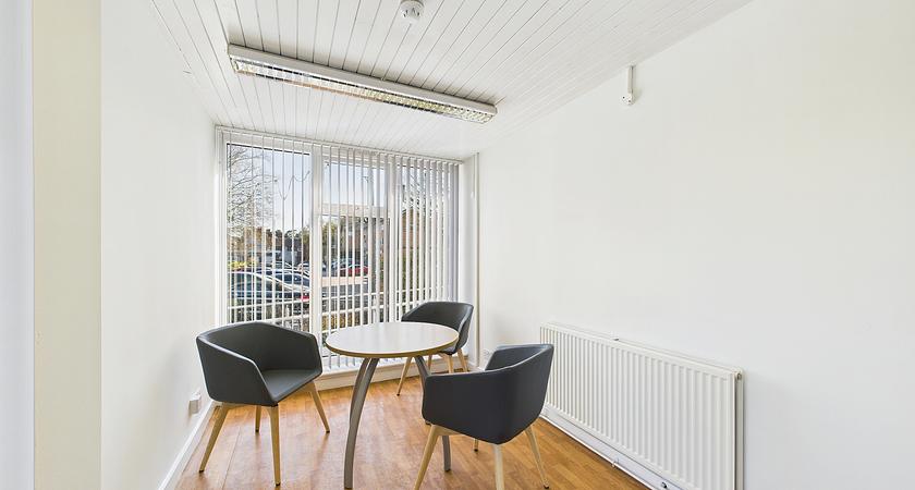Small Meeting Room gallery image 0