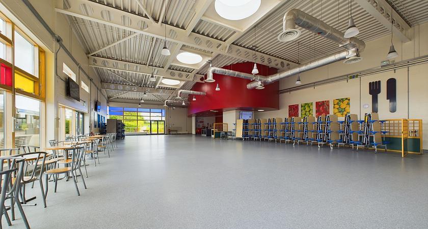 Hall - Dining gallery image 0