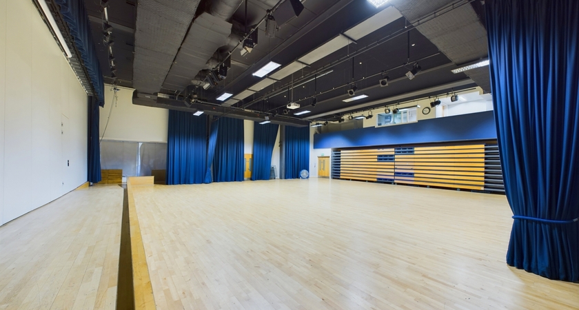 Hall - Performance gallery image 0