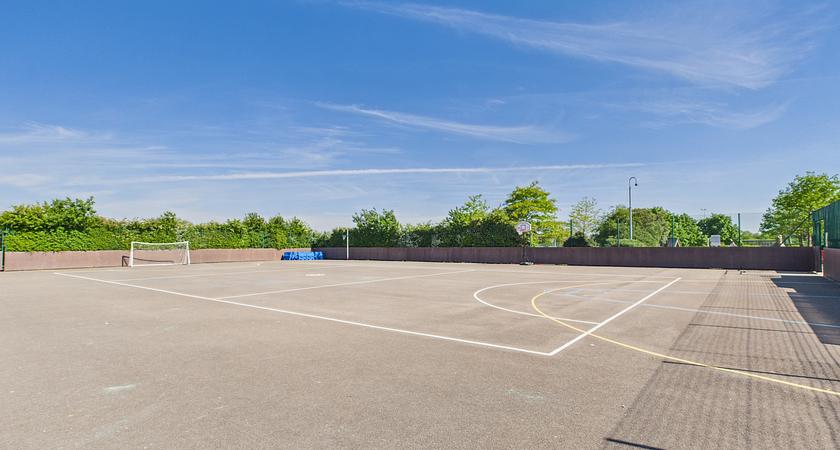 Red Oaks - Multi Use Games Area gallery image 0