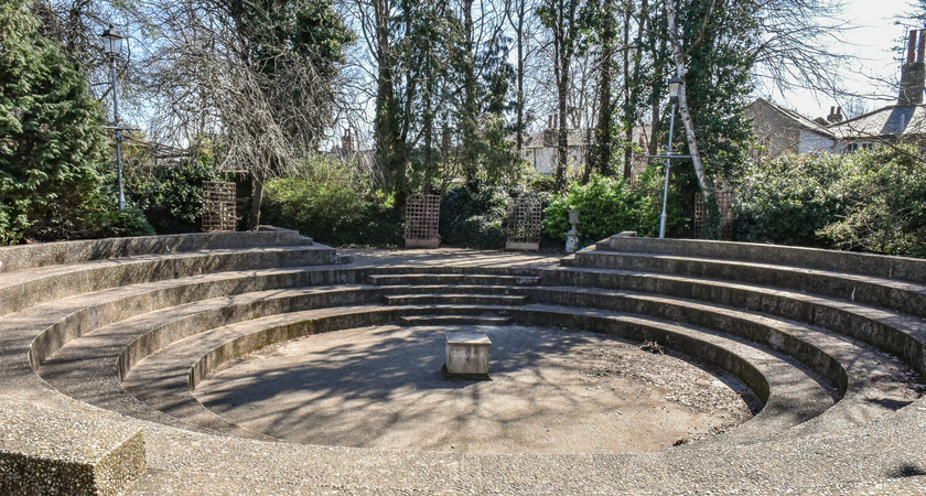 Outside - Greek Theatre and Grass area gallery image 0