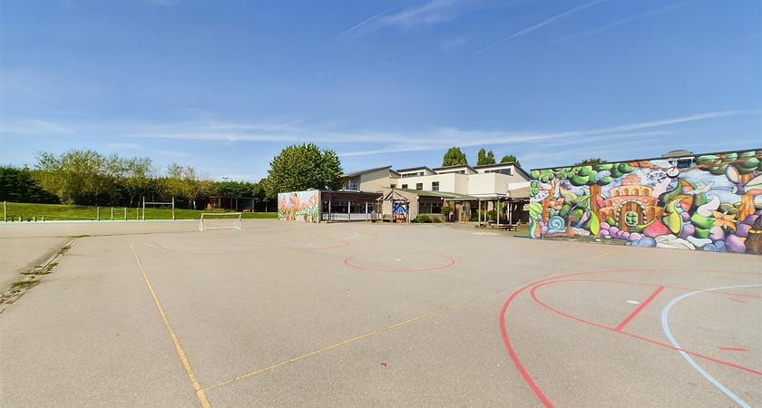 Playground gallery image 0