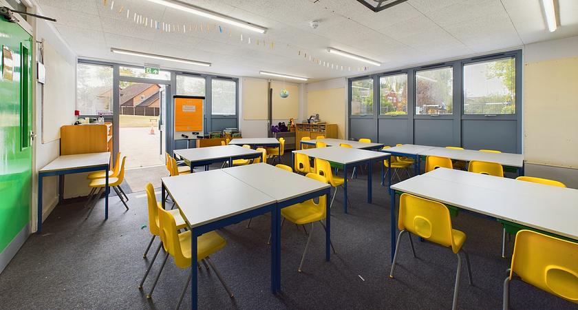 Classroom 4 gallery image 1