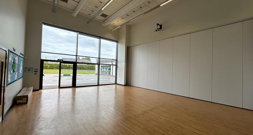 Small Hall gallery image 0