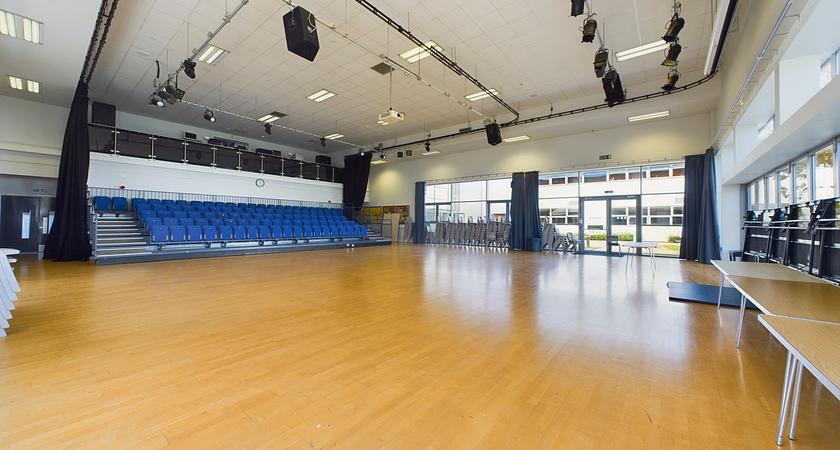 Hall - Performance gallery image 0