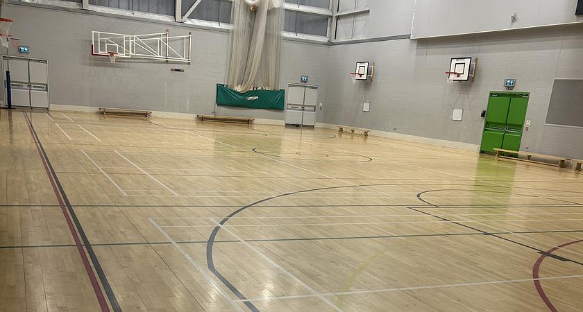 Large Sports Hall gallery image 0