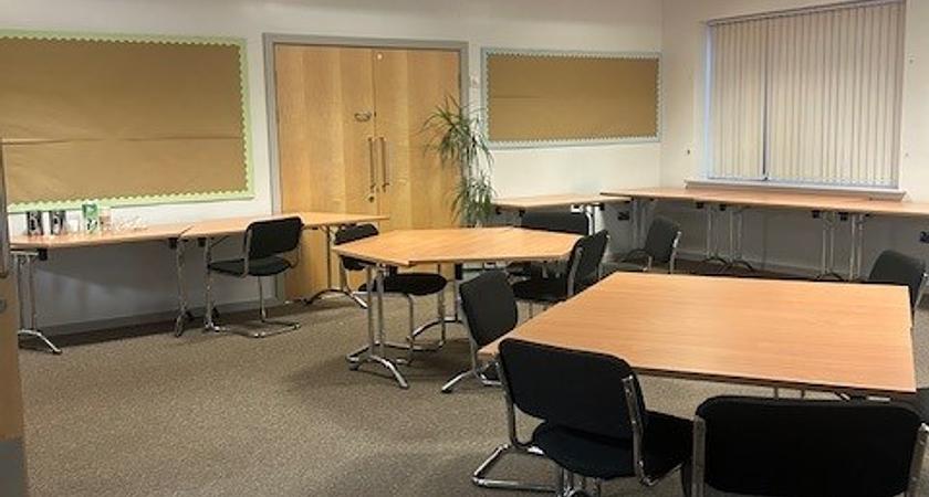 Meeting Room (Chestnut) gallery image 1