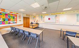 Photograph of Veale Block Classroom, Sir Thomas Rich's School