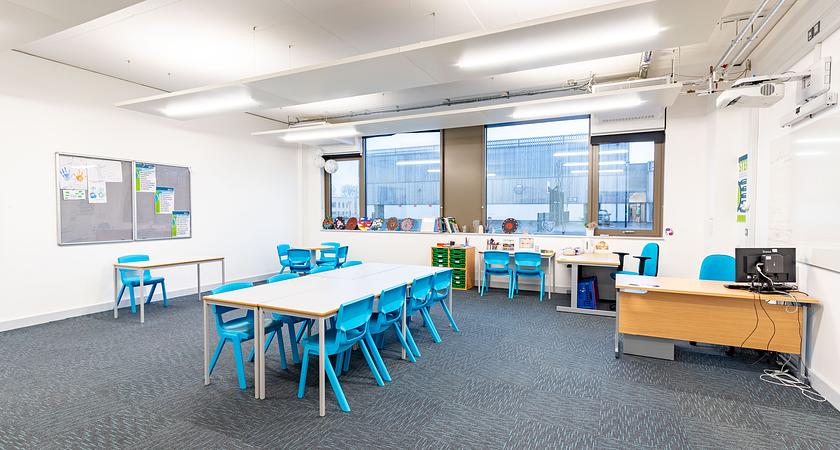 Classroom - N001 gallery image 1