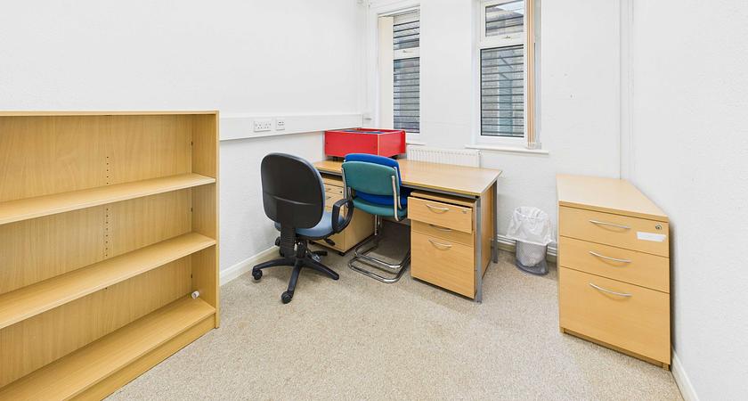 Room 4 - Small Meeting Room gallery image 0