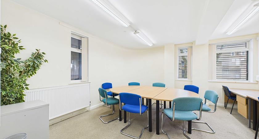Room 2 - Meeting Room gallery image 1