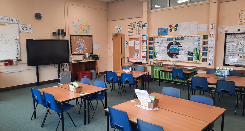 Classroom J02 gallery image 0