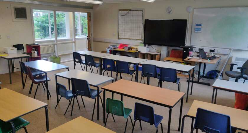 Classroom J03 gallery image 0