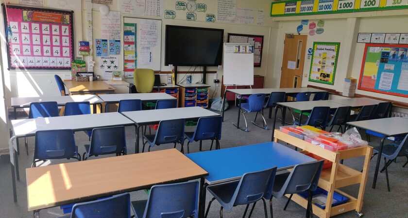 Classroom J04 gallery image 0