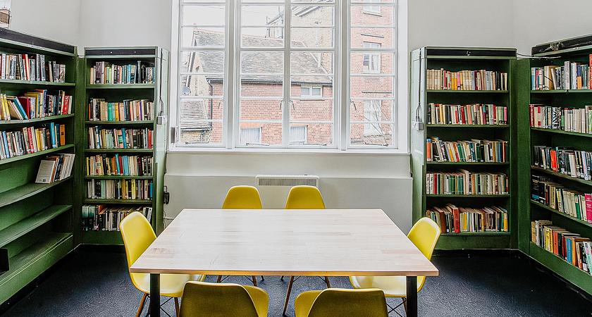 Small Meeting Room gallery image 1