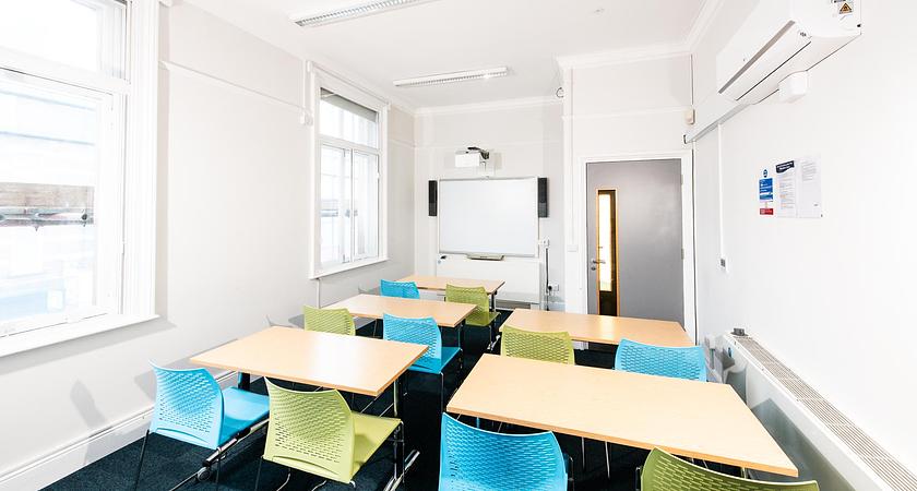 Meeting Room 2 gallery image 1