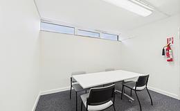 Photograph of Meeting Room 1, Larkfield Library