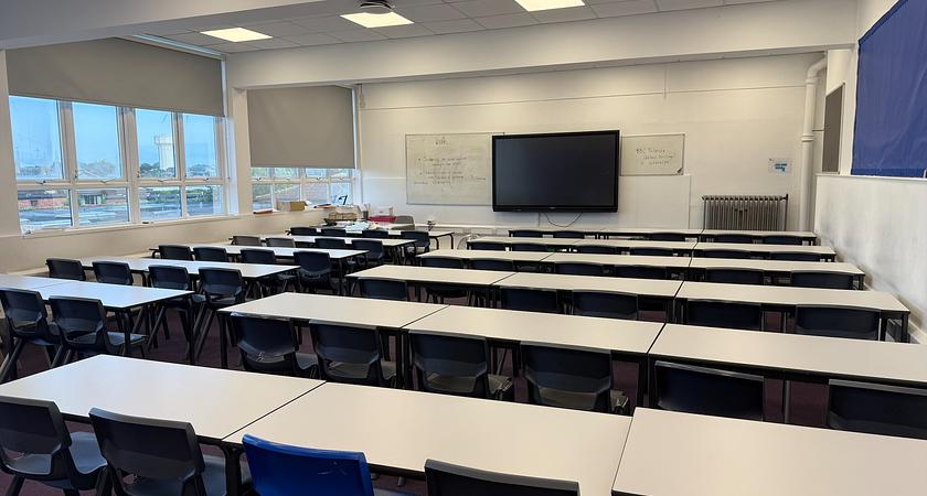 Large Classroom gallery image 0