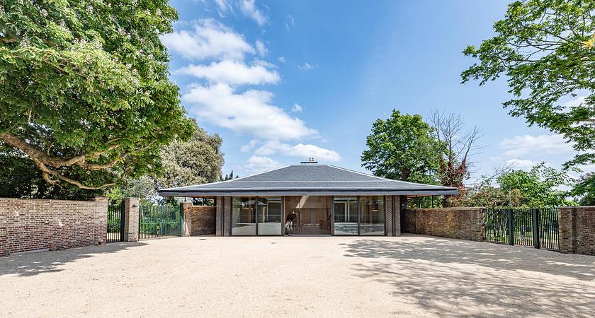 Cressingham Courtyard gallery image 1