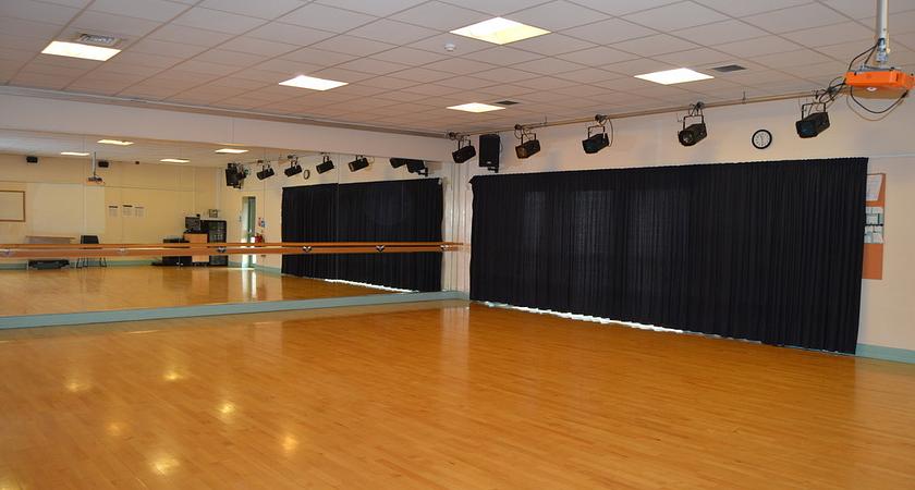 Dance Studio 2 (Large) gallery image 1
