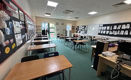 Photograph of Classroom 213, Woodhouse College