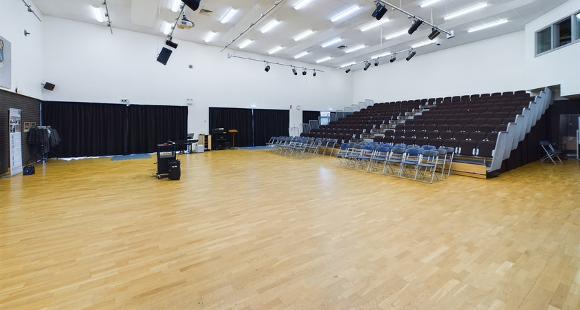Hall - Performance gallery image 0