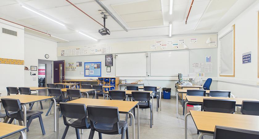 Classrooms - English gallery image 0