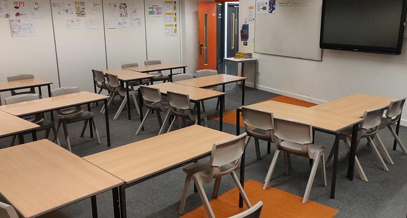 Classroom - M207 gallery image 0