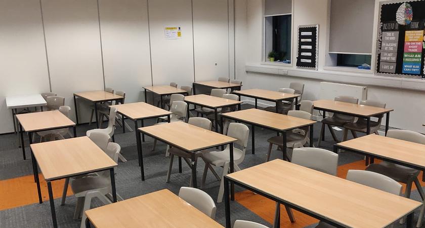 Classroom - M207 gallery image 1