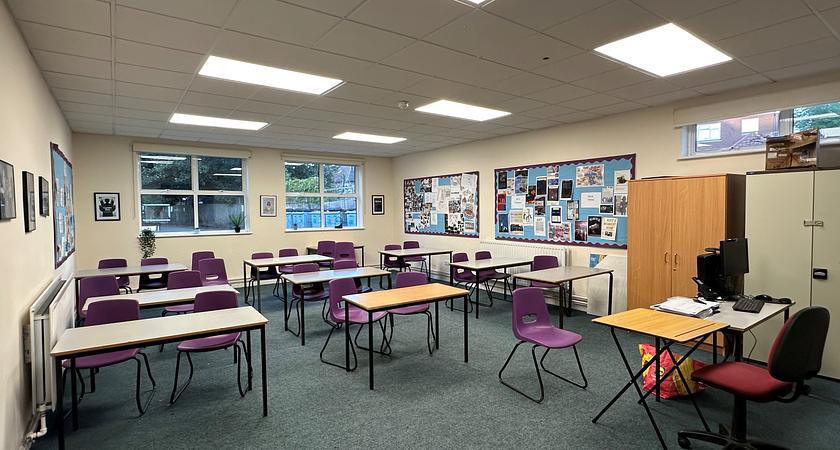Classroom 9 gallery image 0