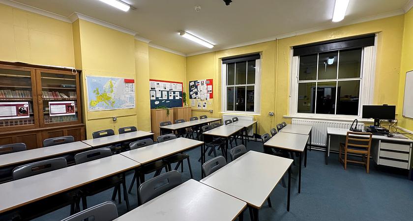 Classroom 16 gallery image 0