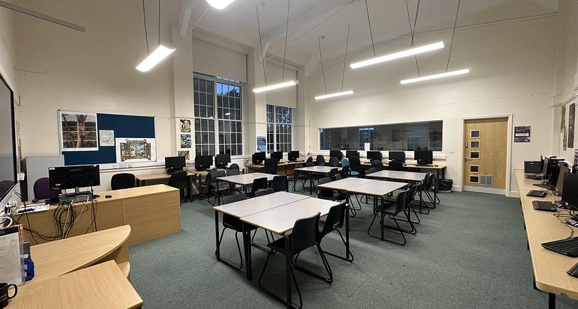 Classroom 30 gallery image 0