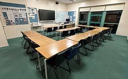 Photograph of Classroom 216, Woodhouse College