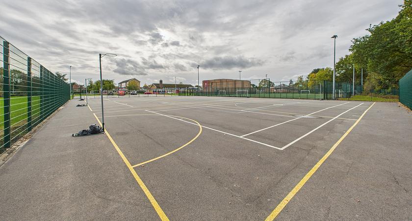 Netball / Tennis Court gallery image 0