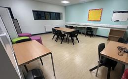 Photograph of Classroom (SF4), Queens Drive Campus