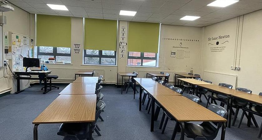 Oak Classroom OF5 gallery image 0