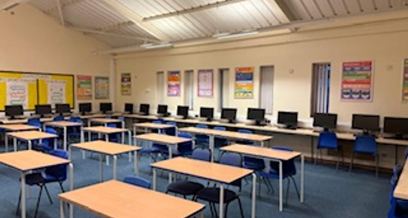 Standard Classroom gallery image 0