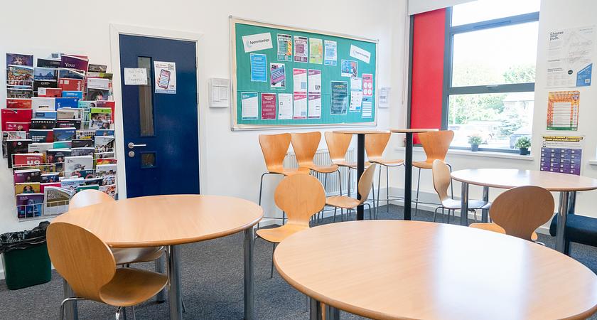 Classrooms - Secondary Phase - Room 14 gallery image 0