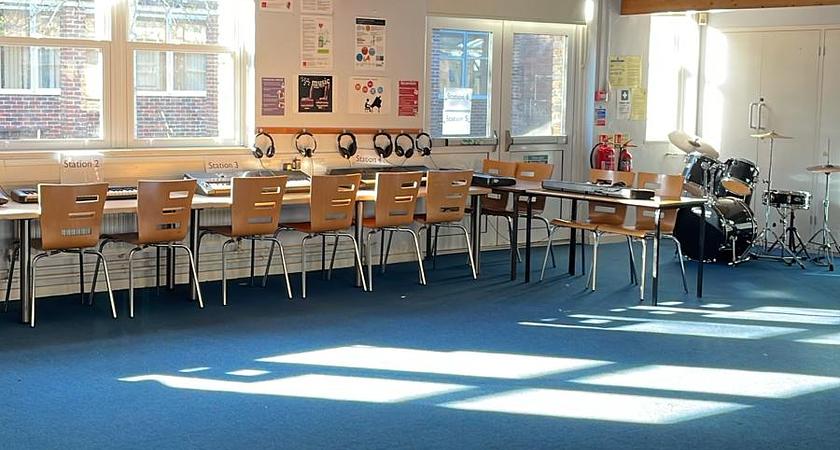 South Site Performing Arts (Room 68) gallery image 1
